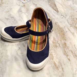 Danske Vegan Mary Jane Clogs
